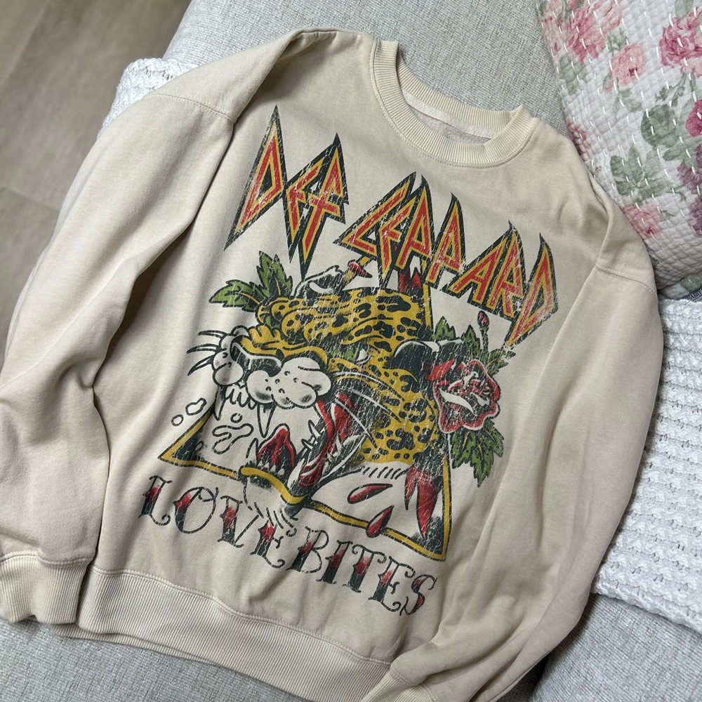 Cream Def Leppard Graphic Sweater